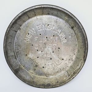 Vintage New England Flaky Crust Pie Table Talk Metal Pie Tin/Pan
